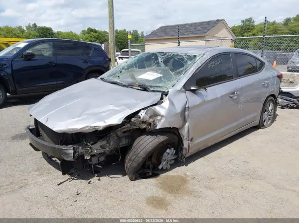 5NPD84LFXLH630858 2020 HYUNDAI ELANTRA - Image 2