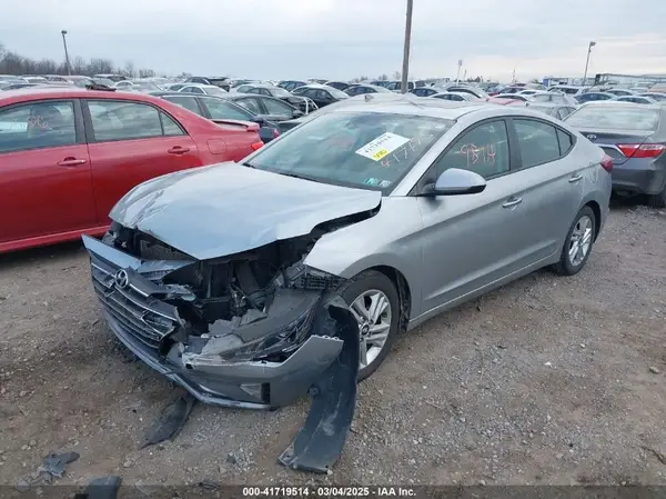 5NPD84LFXLH631086 2020 HYUNDAI ELANTRA - Image 2