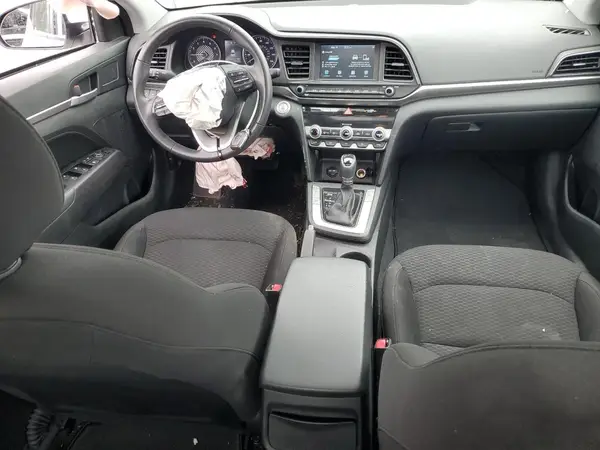 5NPD84LFXLH632559 2020 HYUNDAI ELANTRA - Image 8
