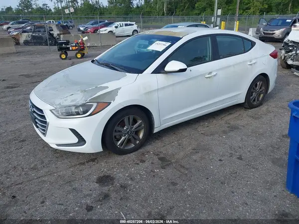 5NPD84LS7JH246937 2018 HYUNDAI ELANTRA - Image 2