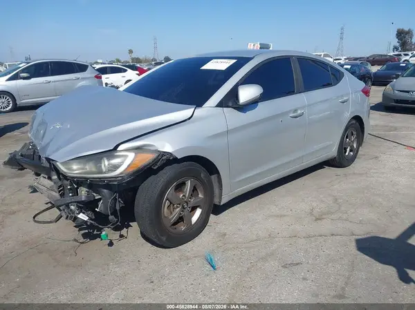 5NPD94LA0JH307336 2018 HYUNDAI ELANTRA - Image 2