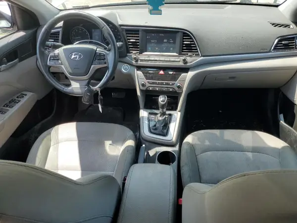 5NPD94LA1HH079485 2017 HYUNDAI ELANTRA - Image 8