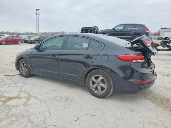 5NPD94LA1JH306342 2018 HYUNDAI ELANTRA - Image 2