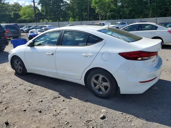 5NPD94LA1JH370722 2018 HYUNDAI ELANTRA - Image 2