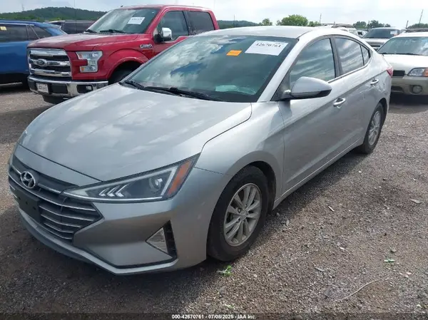 5NPD94LA2LH575419 2020 HYUNDAI ELANTRA - Image 2