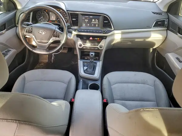 5NPD94LA3HH070884 2017 HYUNDAI ELANTRA - Image 8