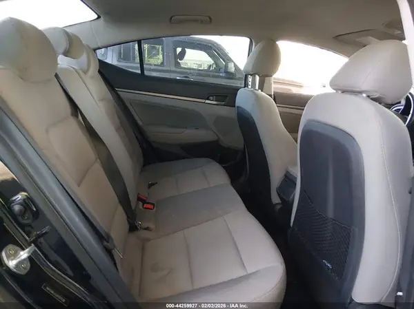 5NPD94LA3JH297238 2018 HYUNDAI ELANTRA - Image 8