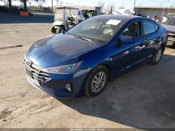 5NPD94LA3KH462187 2019 HYUNDAI ELANTRA - Image 2