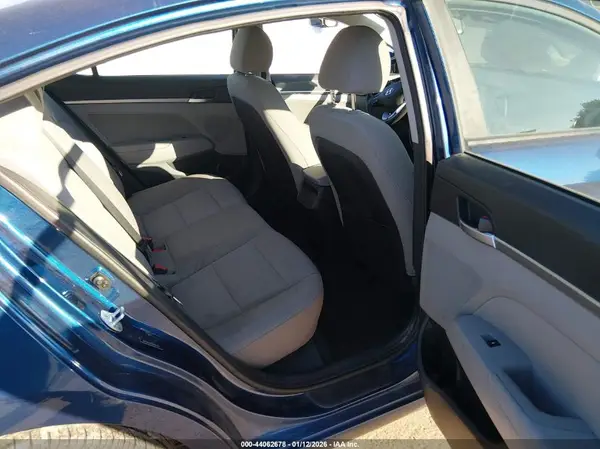 5NPD94LA3KH462187 2019 HYUNDAI ELANTRA - Image 8