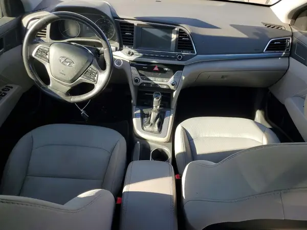 5NPD94LA4HH167706 2017 HYUNDAI ELANTRA - Image 8