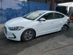 5NPD94LA4JH355261 2018 HYUNDAI ELANTRA