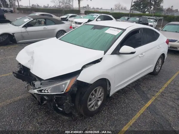 5NPD94LA4LH600675 2020 HYUNDAI ELANTRA - Image 2