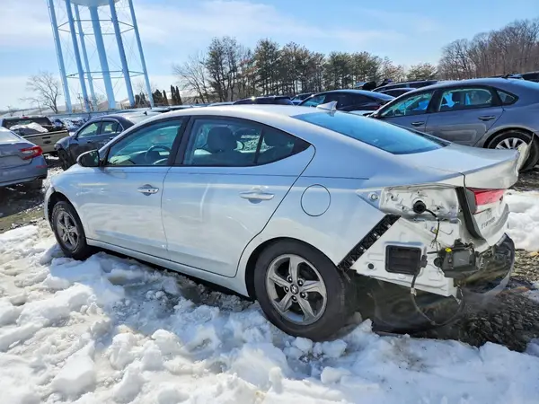 5NPD94LA5HH116909 2017 HYUNDAI ELANTRA - Image 2