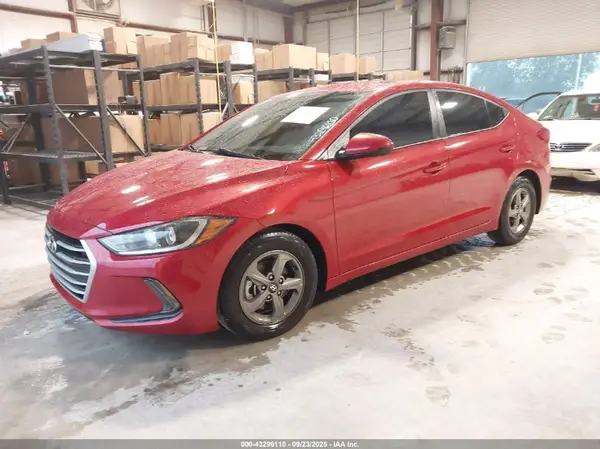 5NPD94LA5JH306019 2018 HYUNDAI ELANTRA - Image 2