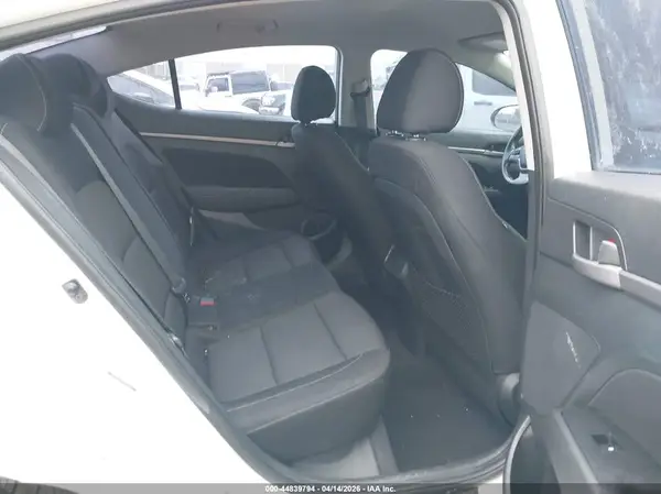 5NPD94LA5JH306814 2018 HYUNDAI ELANTRA - Image 8