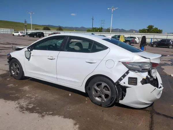 5NPD94LA5JH333141 2018 HYUNDAI ELANTRA - Image 2