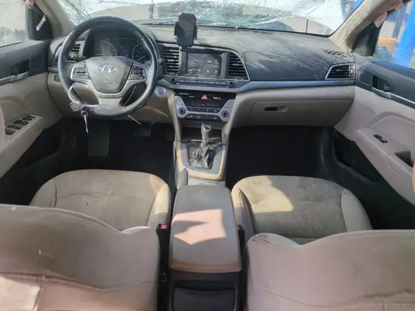 5NPD94LA5JH333141 2018 HYUNDAI ELANTRA - Image 8