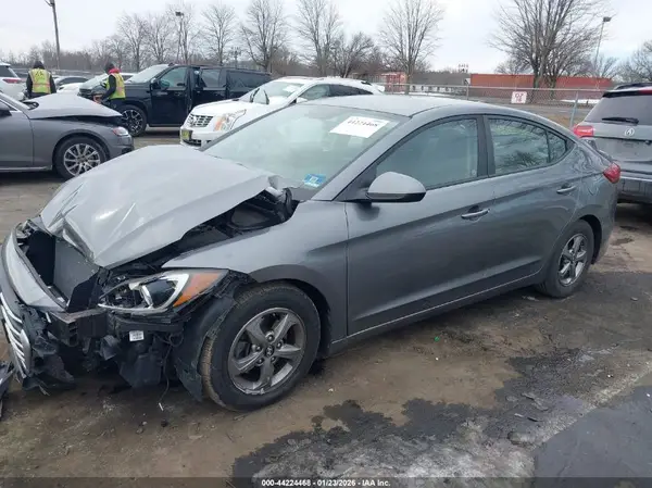5NPD94LA5JH343250 2018 HYUNDAI ELANTRA - Image 2