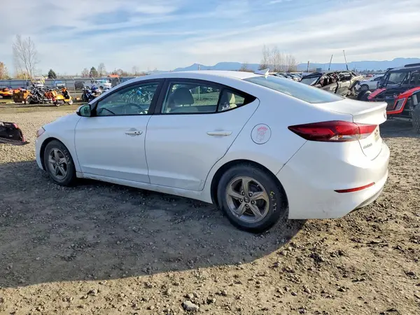5NPD94LA5JH386339 2018 HYUNDAI ELANTRA - Image 2