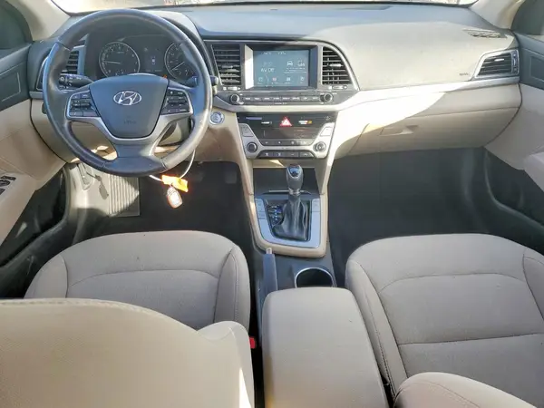 5NPD94LA5JH386339 2018 HYUNDAI ELANTRA - Image 8