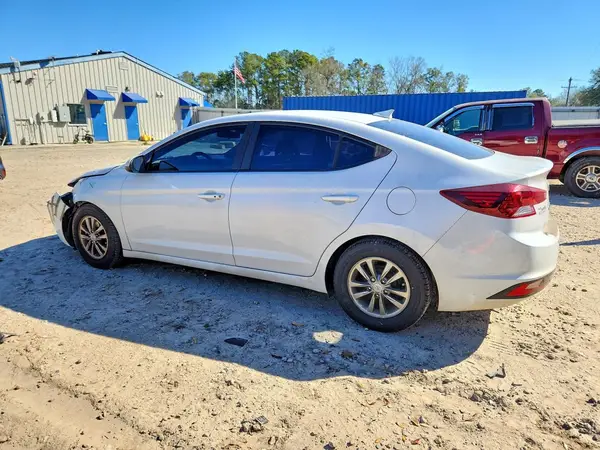 5NPD94LA5LH530426 2020 HYUNDAI ELANTRA - Image 2