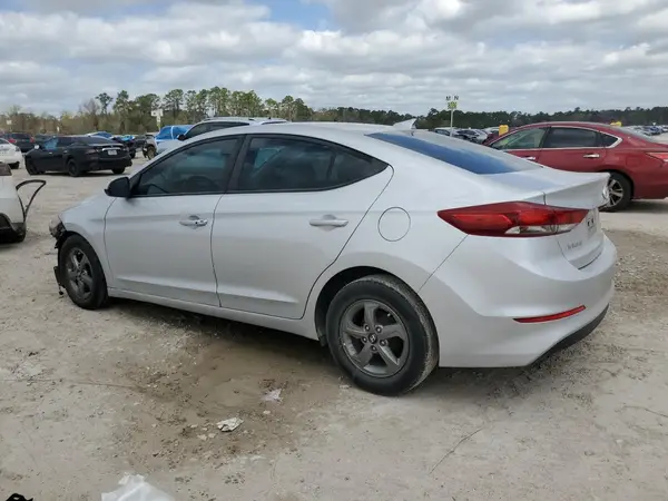 5NPD94LA6HH068093 2017 HYUNDAI ELANTRA - Image 2