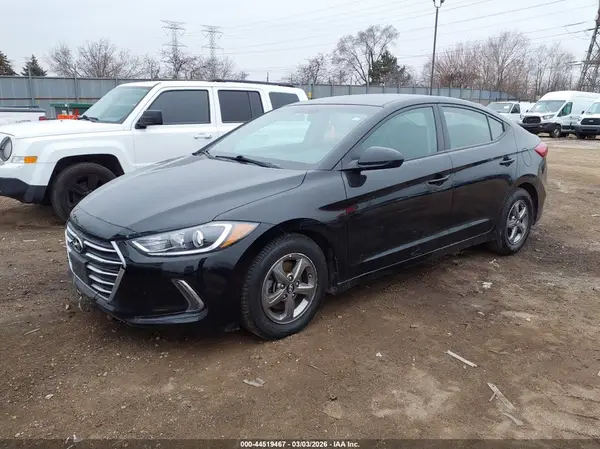 5NPD94LA6HH117356 2017 HYUNDAI ELANTRA - Image 2