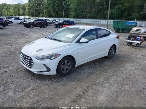5NPD94LA6JH297640 2018 HYUNDAI ELANTRA - Image 2