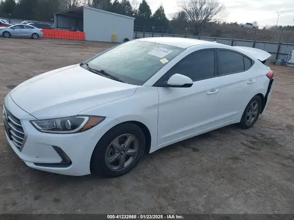 5NPD94LA6JH344990 2018 HYUNDAI ELANTRA - Image 2