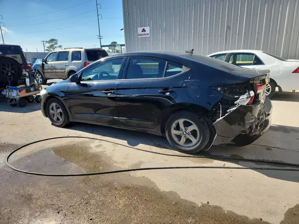 5NPD94LA7HH093035 2017 HYUNDAI ELANTRA - Image 2