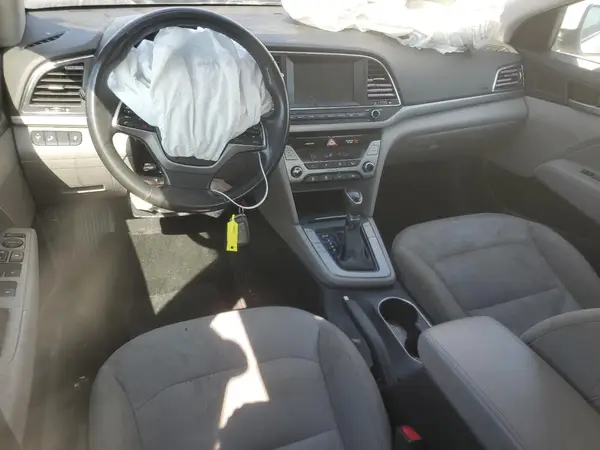 5NPD94LA8HH101238 2017 HYUNDAI ELANTRA - Image 8