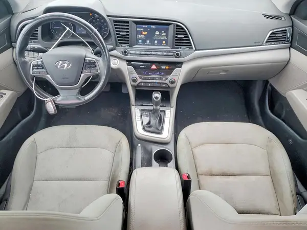 5NPD94LA9HH068735 2017 HYUNDAI ELANTRA - Image 8