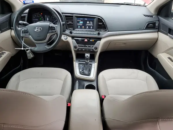 5NPD94LA9HH072509 2017 HYUNDAI ELANTRA - Image 8