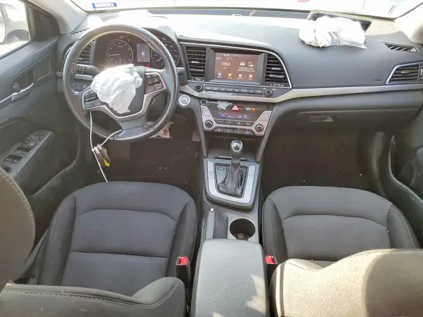 5NPD94LA9JH324913 2018 HYUNDAI ELANTRA - Image 8