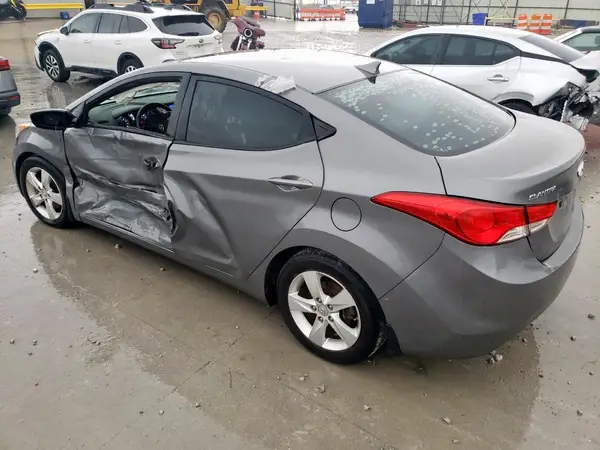 5NPDH4AE0DH393163 2022 HYUNDAI ELANTRA - Image 2