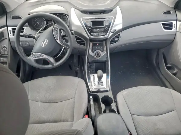 5NPDH4AE0DH408552 2017 HYUNDAI ELANTRA - Image 8