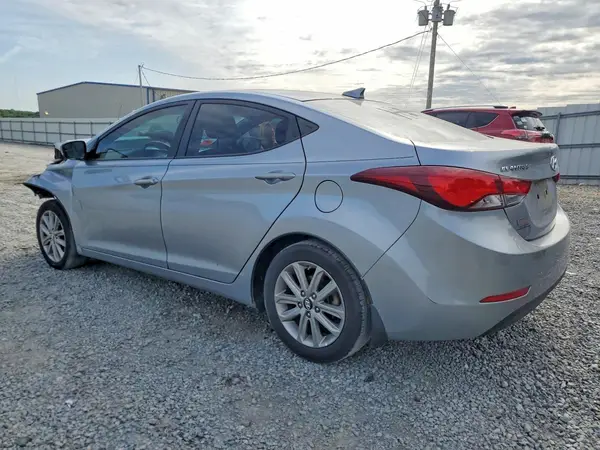 5NPDH4AE0GH652853 2016 HYUNDAI ELANTRA - Image 2