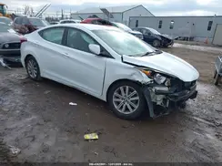 5NPDH4AE0GH653257 2016 HYUNDAI ELANTRA