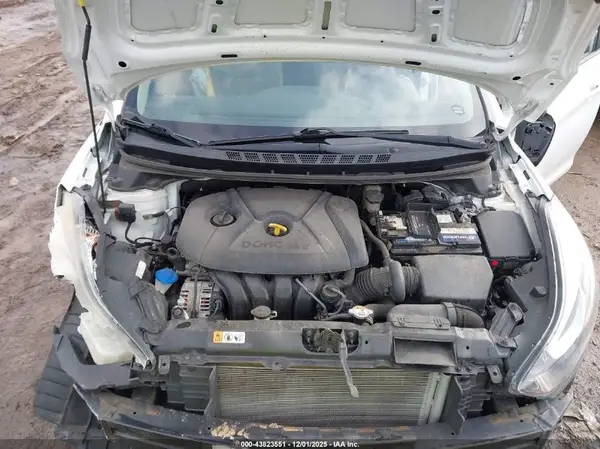 5NPDH4AE0GH653257 2016 HYUNDAI ELANTRA - Image 8