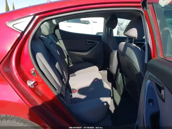 5NPDH4AE0GH654554 2016 HYUNDAI ELANTRA - Image 8