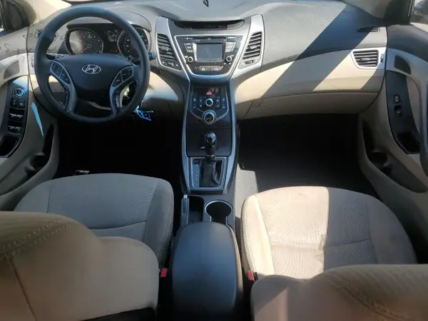 5NPDH4AE0GH656689 2016 HYUNDAI ELANTRA - Image 8
