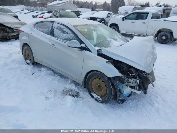 5NPDH4AE0GH656899 2016 HYUNDAI ELANTRA - Image 1