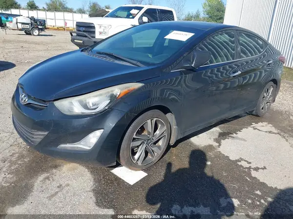 5NPDH4AE0GH657129 2016 HYUNDAI ELANTRA - Image 2