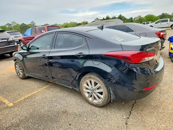 5NPDH4AE0GH659088 2016 HYUNDAI ELANTRA - Image 2