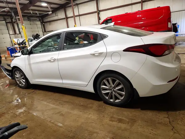 5NPDH4AE0GH661200 2016 HYUNDAI ELANTRA - Image 2