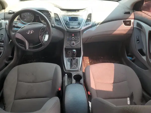 5NPDH4AE0GH664131 2016 HYUNDAI ELANTRA - Image 8