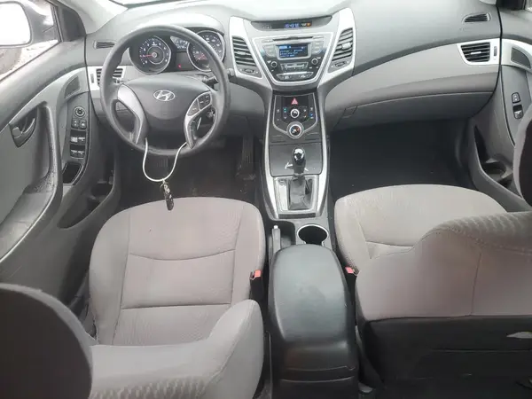 5NPDH4AE0GH664551 2016 HYUNDAI ELANTRA - Image 8