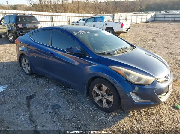 5NPDH4AE0GH669166 2016 HYUNDAI ELANTRA - Image 1