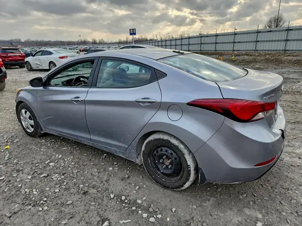 5NPDH4AE0GH669801 2016 HYUNDAI ELANTRA - Image 2