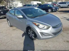 5NPDH4AE0GH669832 2016 HYUNDAI ELANTRA